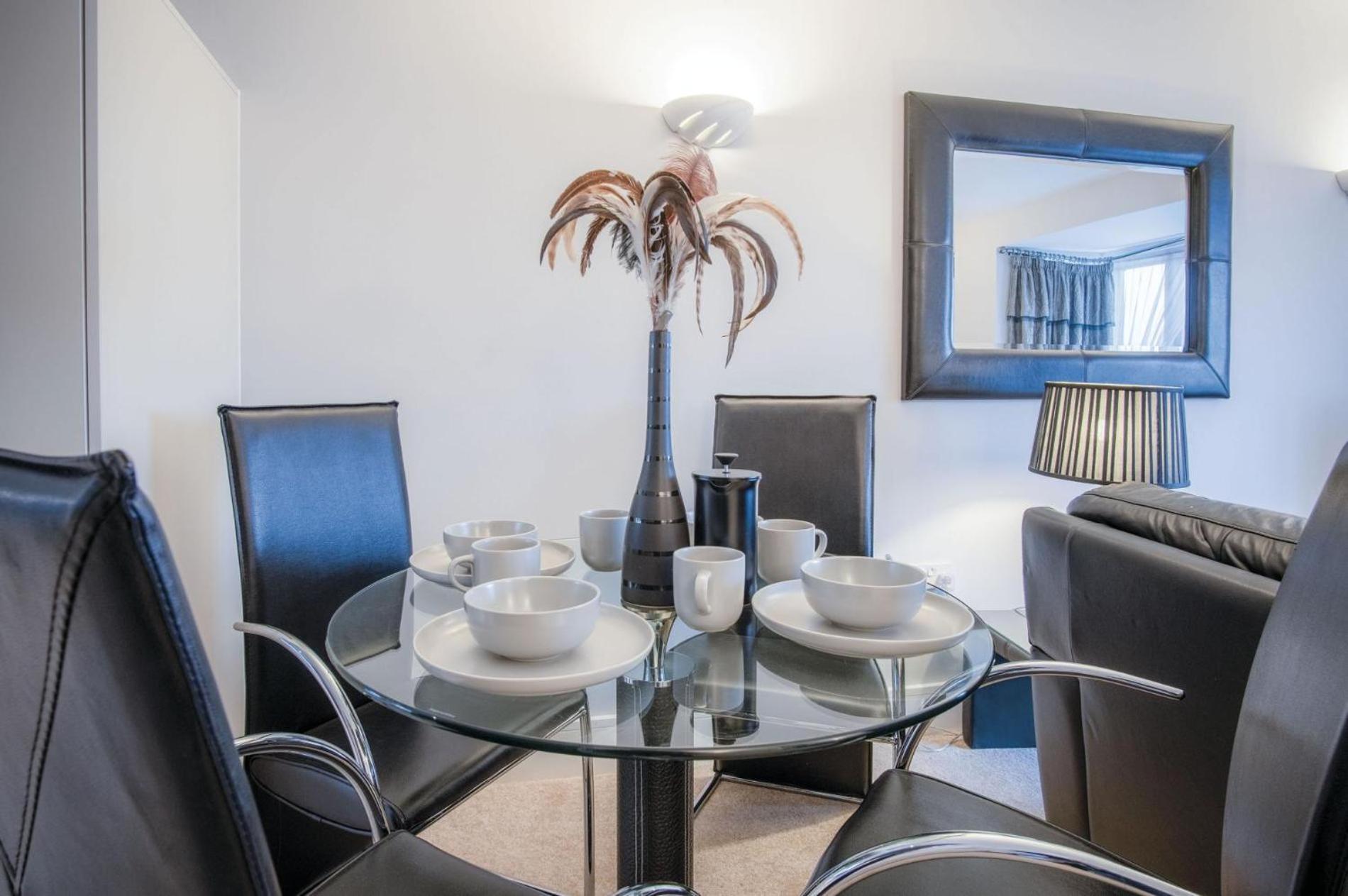 The Beachhouse - 2 Bed Townhouse - Saundersfoot Exterior photo